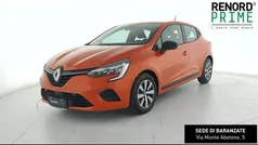 Arancione Usata 2022 Renault Clio V SE Tre volumi | 13.890 € (Buon prezzo)
