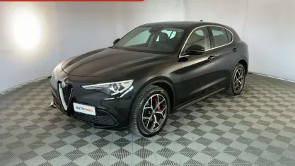 Usata Alfa Romeo Stelvio Executive 190 CV (139 kW) 2019 Nero SUV
