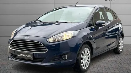 Blu Usata 2013 Ford Fiesta Titanium Berlina | 6500 € (Buon prezzo)