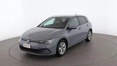Usata 2020 VW Golf VIII Life Tre volumi | 17.099 € (Buon prezzo)