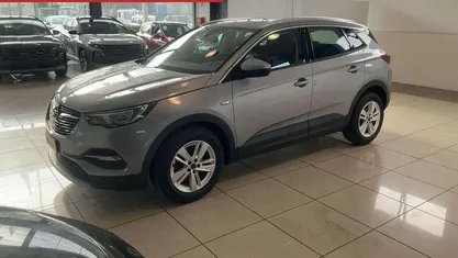 Usata Opel Grandland X Elegance 131 CV (96 kW) 2021 SUV