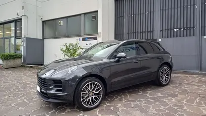 Gray Usata 2021 Porsche Macan SUV | 53.300 € (Super prezzo)