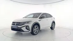Pure white deep black perlato Usata 2022 VW Taigo R-line SUV | 19.900 € (Buon prezzo)