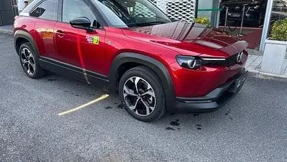 Usata Mazda MX30 Makoto 170 CV (125 kW) 2024 Rosso SUV