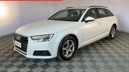 Usata Audi A4 122 CV (89 kW) 2019 Bianco Station wagon