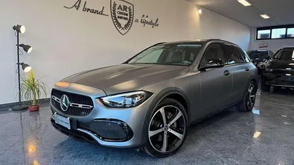 Grigio satinato magno designo Usata 2022 Mercedes C220 Premium Station wagon | 31.900 € (Buon prezzo)