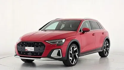 Rosso Usata 2025 Audi A3 Ambiente Tre volumi | 41.500 € (Cara)