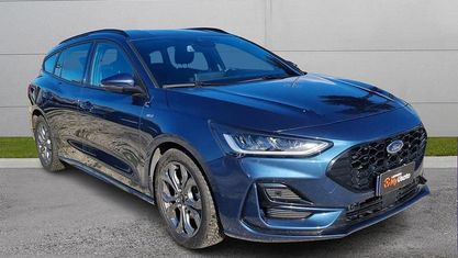 Gebraucht Ford Focus Style 125 PS (91 kW) 2023 Blau SUV