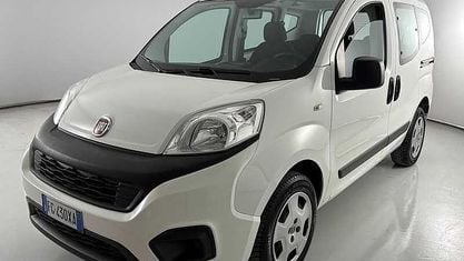 Usata Fiat Qubo Easy 80 CV (58 kW) 2017 Bianco Monovolume