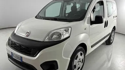 Gebraucht Fiat Qubo Easy 80 PS (58 kW) 2017 Weiß Van / Kleinbus
