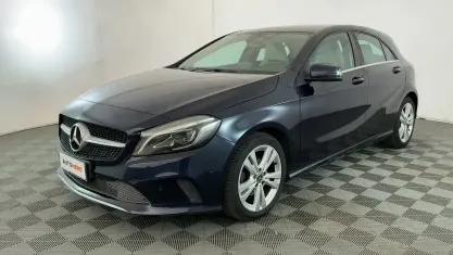 Usata Mercedes A180 Urban 110 CV (80 kW) 2018 Blu