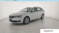 Bianco luna metallizzato Usata 2019 Skoda Octavia Executive Station wagon | 14.400 € (Buon prezzo)