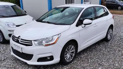 Bianco Usata 2013 Citroën C4 Seduction Tre volumi | 6990 € (Buon prezzo)
