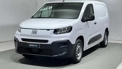 Usata Fiat Doblò 101 CV (74 kW) 2025 Monovolume