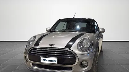 Usata Mini Cooper D Cabriolet 116 CV (85 kW) 2019 Cabrio