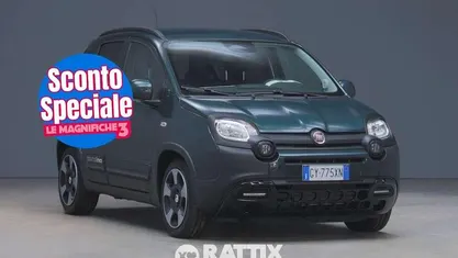 Verde foresta Usata 2025 Fiat Panda Cross Cross Utilitaria | 15.400 € (Buon prezzo)