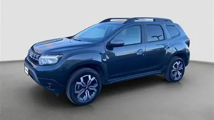 Grigio scuro Usata 2023 Dacia Duster Journey SUV | 16.500 € (Buon prezzo)