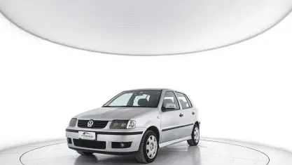 Usata VW Polo Comfortline 75 CV (55 kW) 2001 Grigio Utilitaria