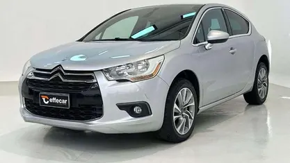 Usata 2014 DS Automobiles DS4 Tre volumi | 6800 € (Ottimo prezzo)