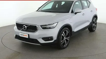 Usata 2021 Volvo XC40 Inscription SUV | 27.899 € (Buon prezzo)