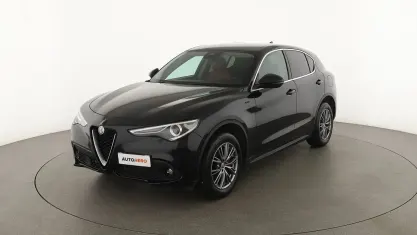 Usata Alfa Romeo Stelvio Sprint 190 CV (139 kW) 2020 Nero SUV