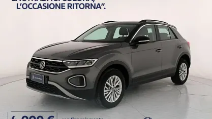 Begagnad VW T-Roc Life 116 HK (85 kW) 2025 Svart SUV