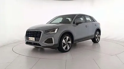 Grigio freccia perla Usata 2022 Audi Q2 Admired SUV | 27.900 € (Buon prezzo)