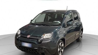 Usata Fiat Panda Cross Cross 70 CV (51 kW) 2025 Verde foresta Utilitaria