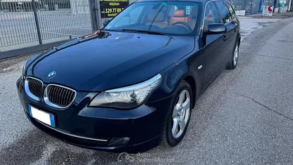 Usata BMW 525 218 CV (160 kW) 2009 Blu Station wagon