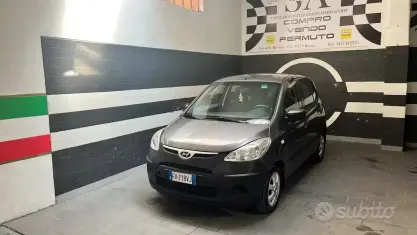 Usata Hyundai i10 Active 66 CV (48 kW) 2008 Grigio Utilitaria