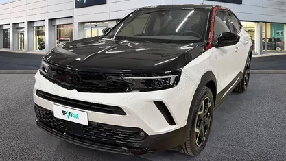 Usata Opel Mokka 101 CV (74 kW) 2023 Bianco SUV