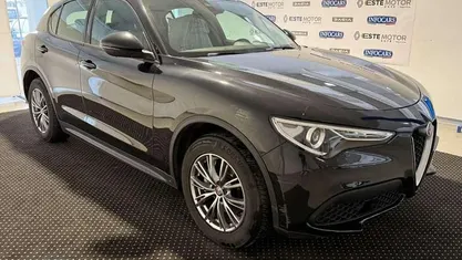 Usata Alfa Romeo Stelvio Business 190 CV (139 kW) 2021 SUV