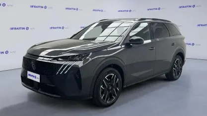 Usata Peugeot 5008 Allure 196 CV (144 kW) 2025 Grigio scuro SUV
