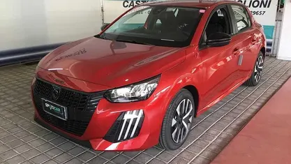 Usata 2024 Peugeot 208 Active Due volumi | 15.900 € (Buon prezzo)