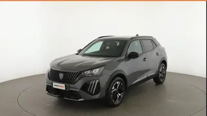 Usata Peugeot 2008 Allure 101 CV (74 kW) 2024 Grigio SUV