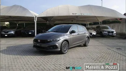 Grigio Usata 2023 Fiat Tipo Tre volumi | 16.900 € (Buon prezzo)