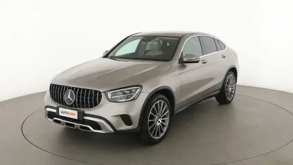 Używany Mercedes GLC300 245 KM (180 kW) 2020 Szary SUV
