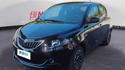 Nero Usata 2024 Lancia Ypsilon S Due volumi | 14.350 € (Buon prezzo)