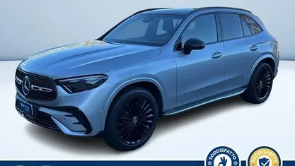 Argento metallizzato Usata 2023 Mercedes GLC220 Premium SUV | 43.800 € (Super prezzo)