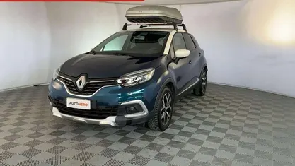 Usata Renault Captur Intens 110 CV (80 kW) 2017 Blu SUV