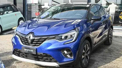 Blu Usata 2024 Renault Captur Techno SUV | 16.900 € (Buon prezzo)