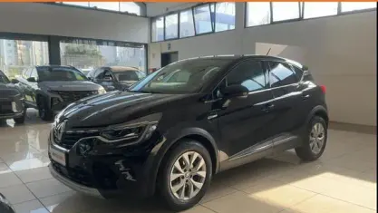 Usata Renault Captur Intens 145 CV (106 kW) 2022 Nero SUV