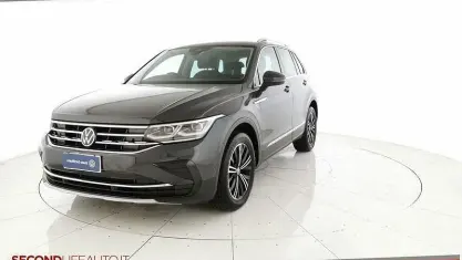 Gebraucht VW Tiguan Elegance 150 PS (110 kW) 2022 Grau SUV