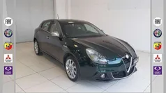 Verde Usata 2020 Alfa Romeo Giulietta Ti Due volumi | 15.490 € (Buon prezzo)
