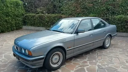Usata BMW 520 150 CV (110 kW) 1994 Grigio Berlina