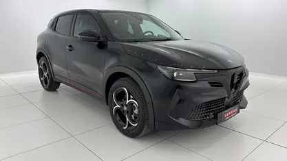 Begagnad Alfa Romeo GT Junior Edizione Speciale 136 HK (100 kW) 2024 Svart Pickup