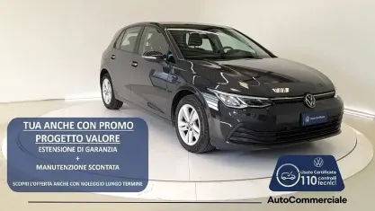Usata VW Golf VIII Life 116 CV (85 kW) 2023 Grigio scuro