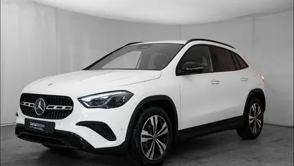 Nuova Mercedes GLA180 Advanced Plus 116 CV (85 kW) 2025 Bianco SUV