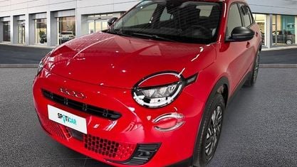 Usata Fiat 600 101 CV (74 kW) 2024 Rosso SUV