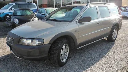 Usata Volvo XC70 163 CV (119 kW) 2002 Grigio Station wagon